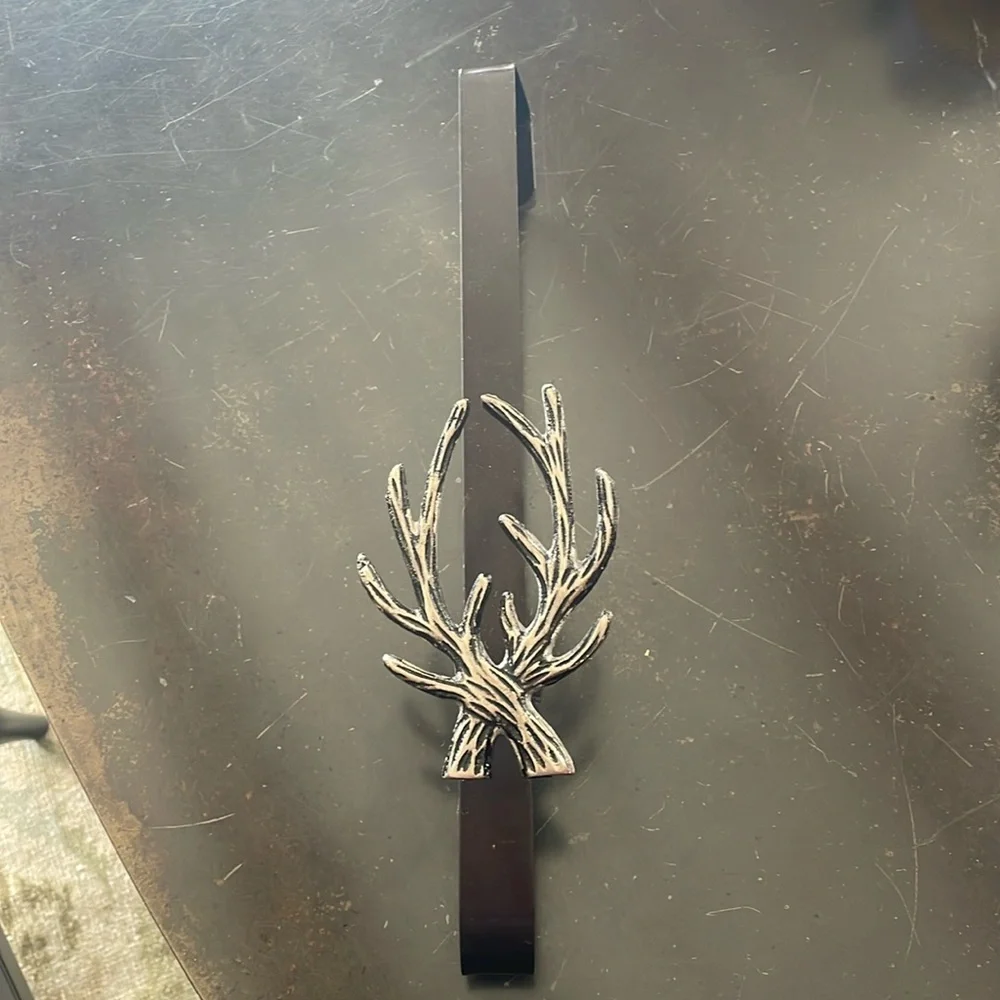 NWOT Walmart Deer Antler wreath hanger. Never used